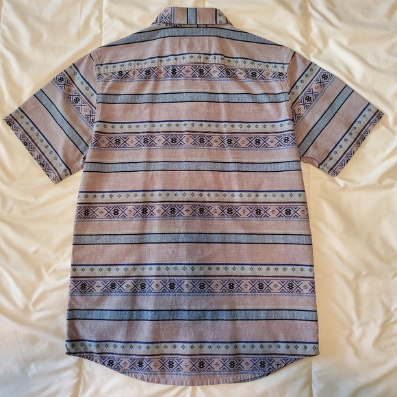 American Rag button up short sleeve - Picture 2 of 3